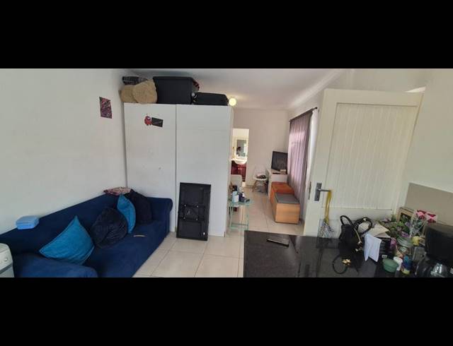 1 BEDROOM PROPERTY TO RENT IN FAIRWAYS